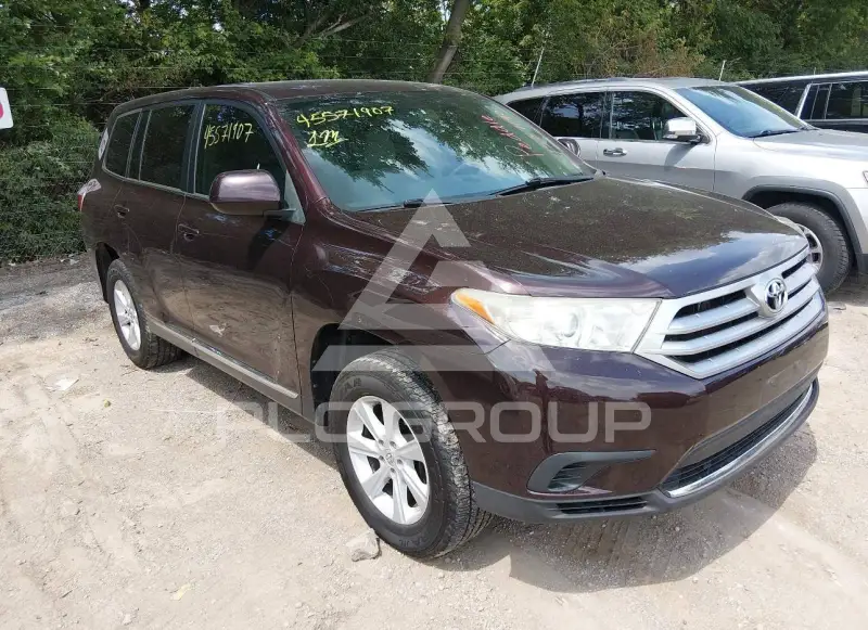 2013 Toyota Highlander photo