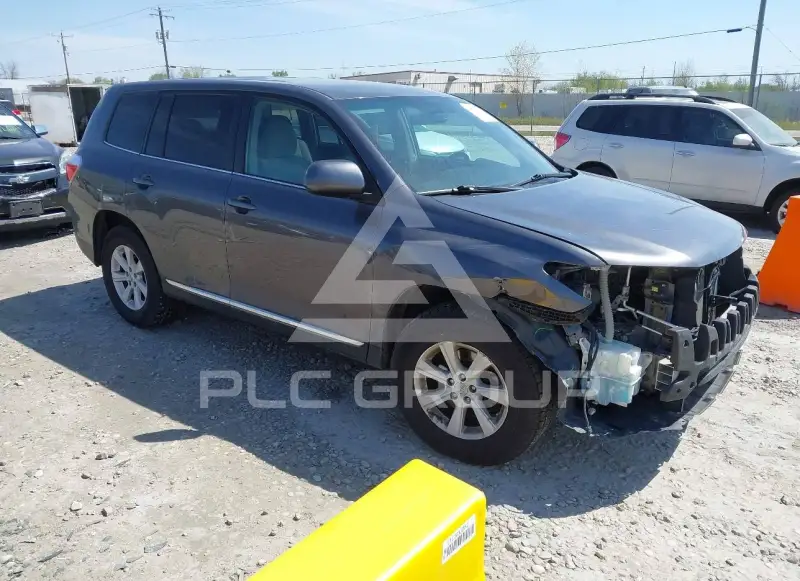 2013 Toyota Highlander фото