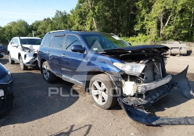 2013 Toyota Highlander фото