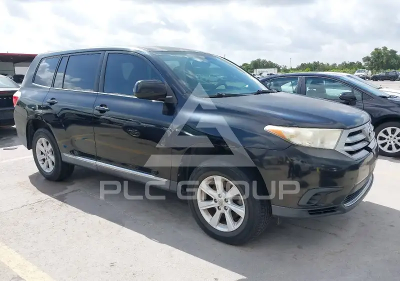 2013 Toyota Highlander photo