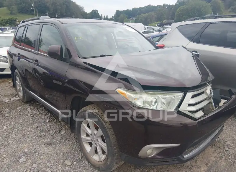2013 Toyota Highlander фото