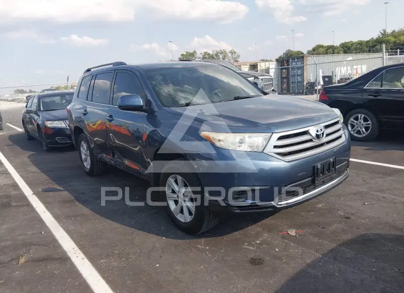 2013 Toyota Highlander photo
