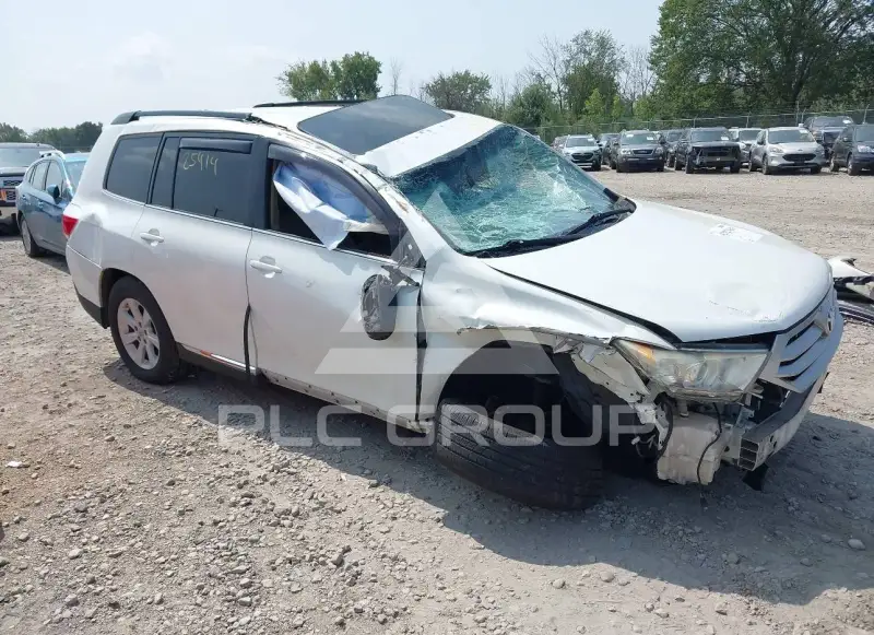 2013 Toyota Highlander фото