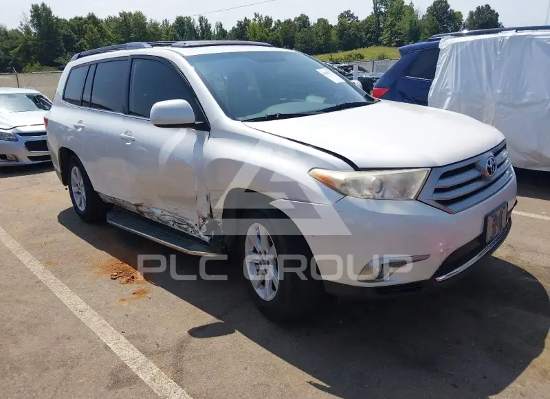 2013 Toyota Highlander photo