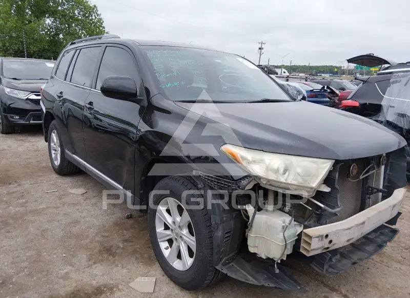 2013 Toyota Highlander фото
