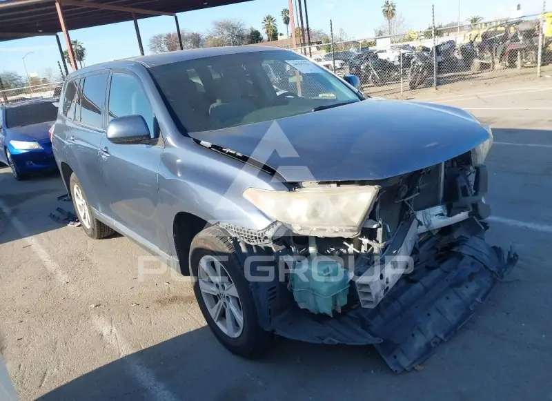 2013 Toyota Highlander фото