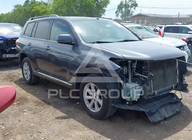 2013 Toyota Highlander фото