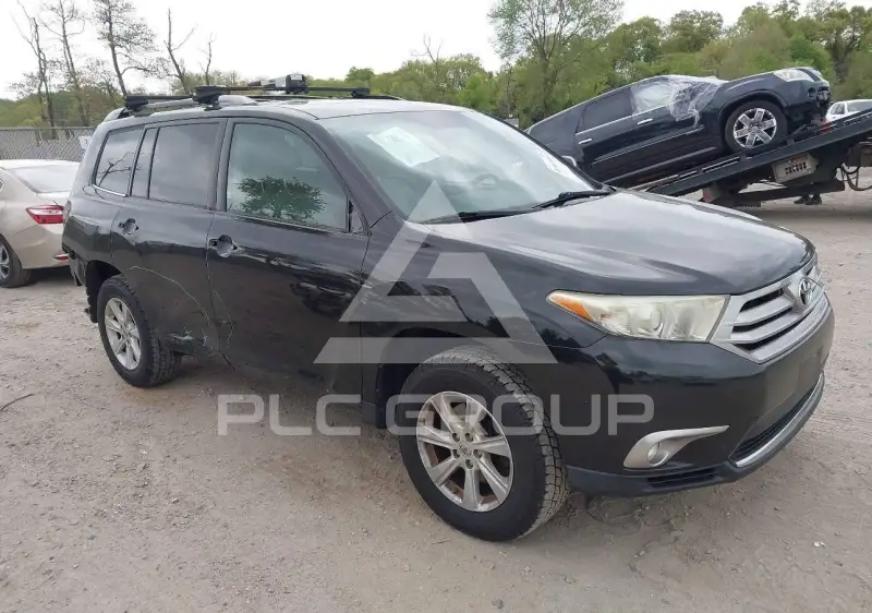 2013 Toyota Highlander photo