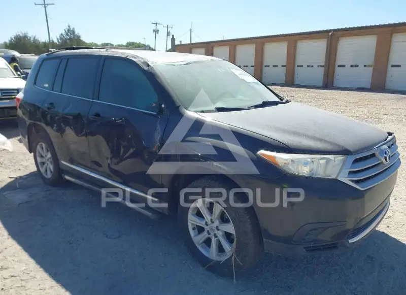 2013 Toyota Highlander photo