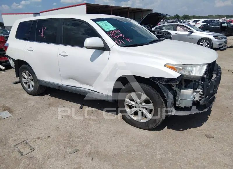 2013 Toyota Highlander фото
