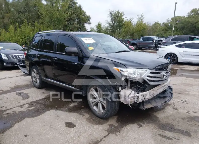 2013 Toyota Highlander фото