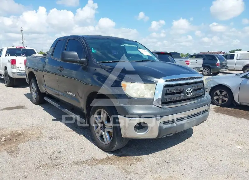 2013 Toyota TUNDRA фото