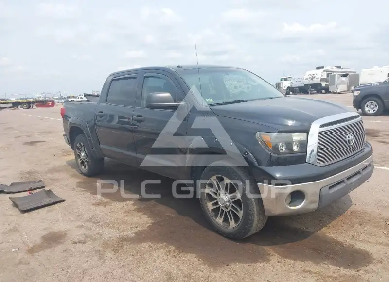 2013 Toyota TUNDRA photo