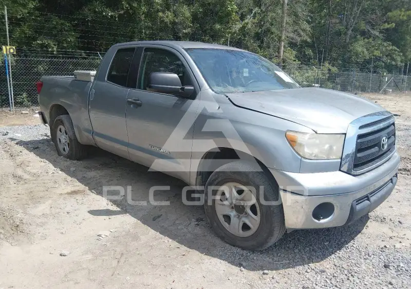 2013 Toyota TUNDRA photo