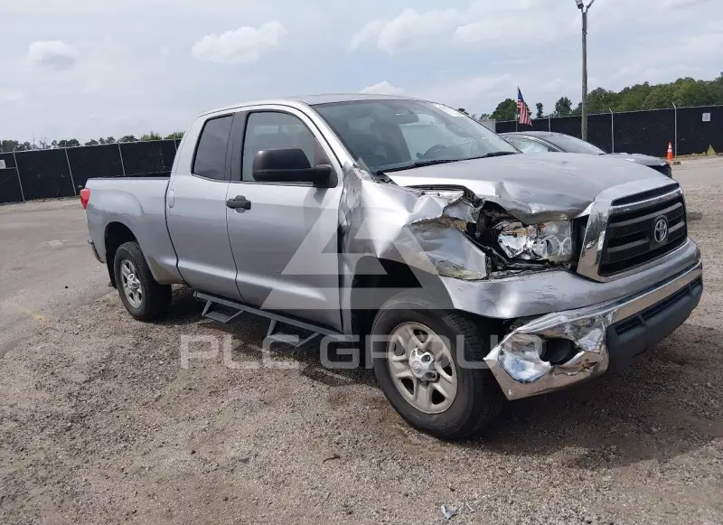 2013 Toyota TUNDRA photo