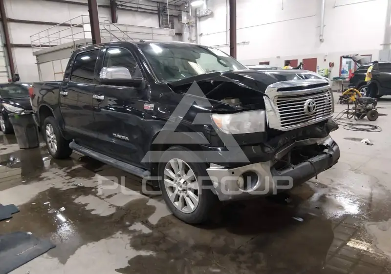 2013 Toyota TUNDRA фото
