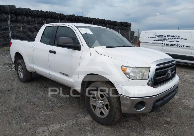 2013 Toyota TUNDRA фото