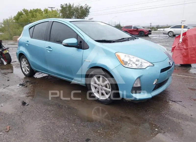 2013 Toyota PRIUS фото