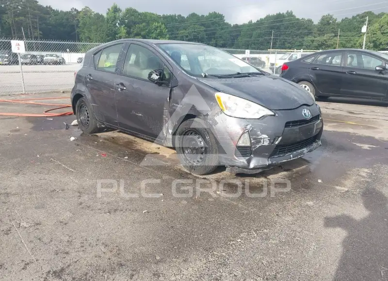 2013 Toyota PRIUS фото