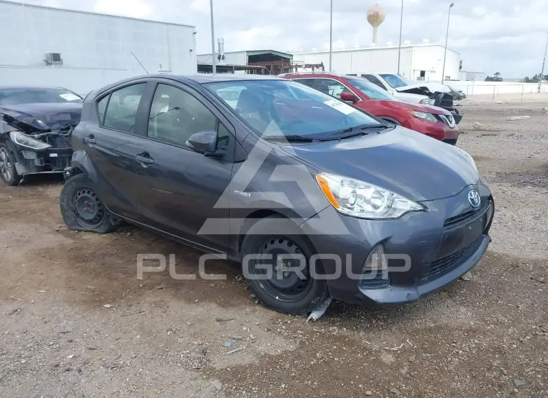 2013 Toyota PRIUS фото