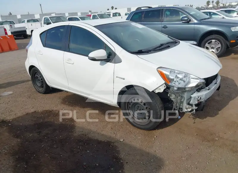 2013 Toyota PRIUS photo