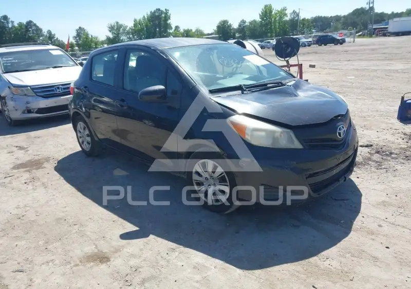 2013 Toyota YARIS фото