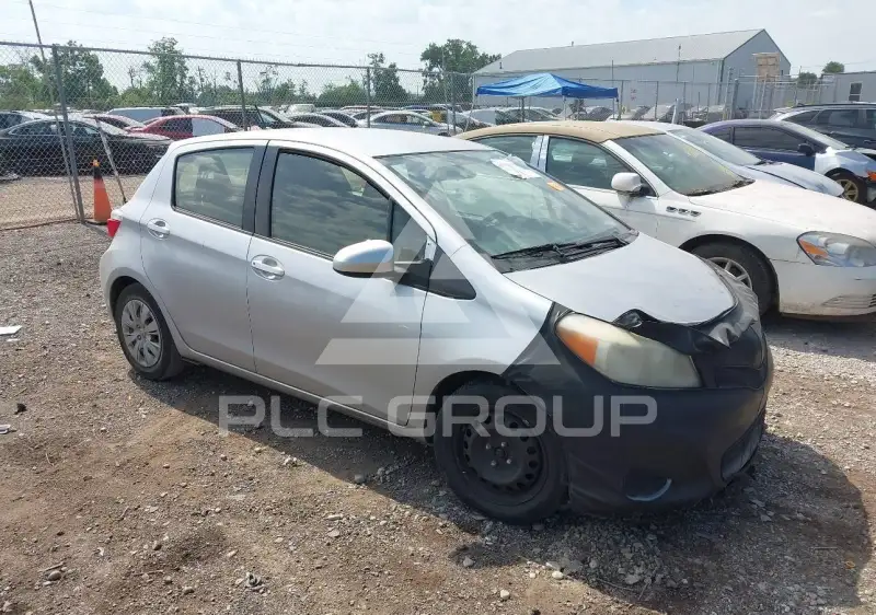 2013 Toyota YARIS фото