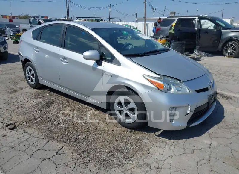 2013 Toyota PRIUS фото