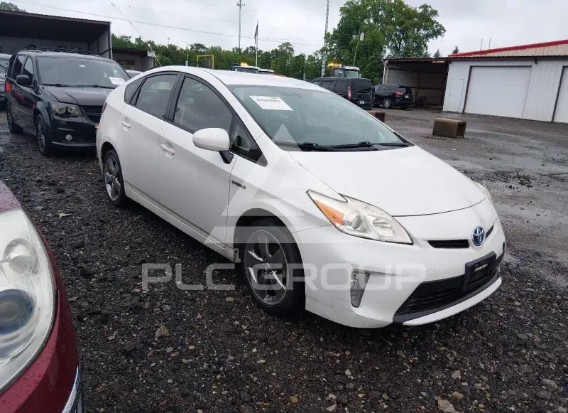 2013 Toyota PRIUS фото