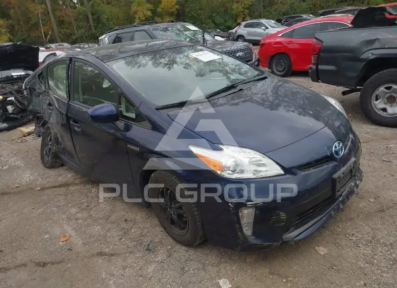 2013 Toyota PRIUS фото