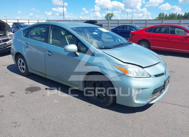 2013 Toyota PRIUS фото