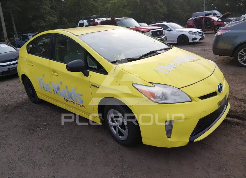 2013 Toyota PRIUS фото