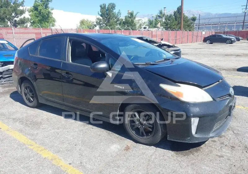 2013 Toyota PRIUS фото