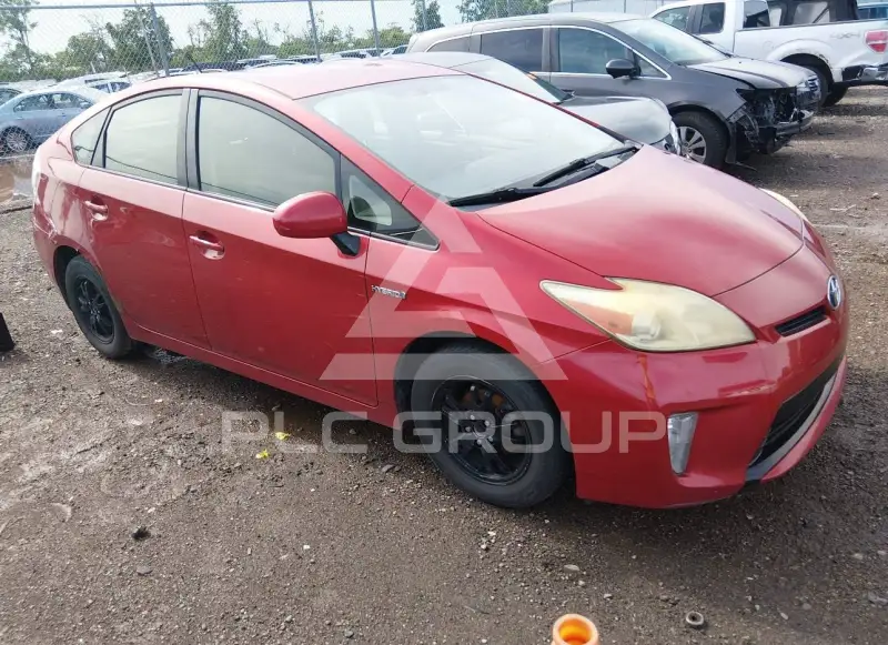 2013 Toyota PRIUS фото