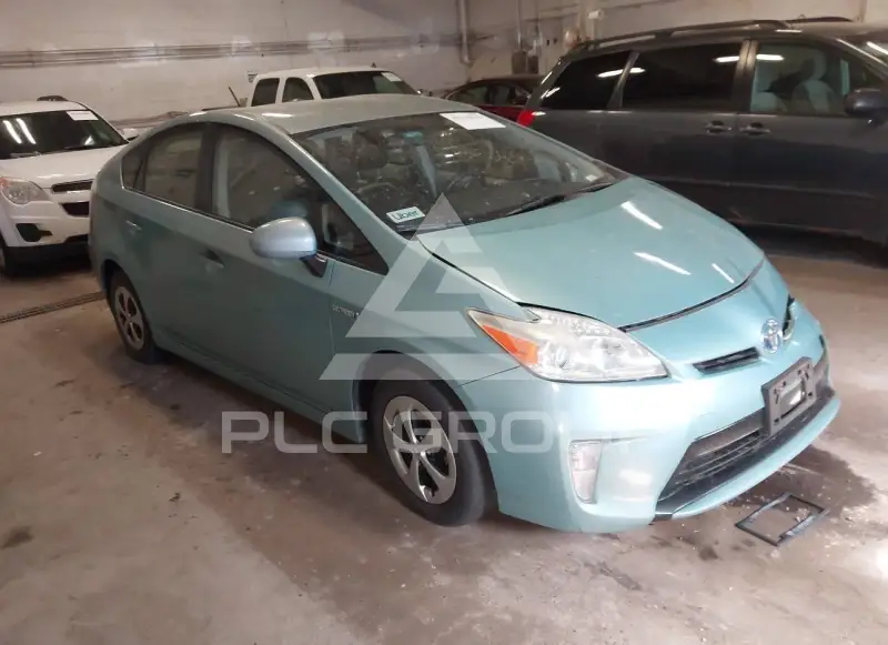 2013 Toyota PRIUS фото