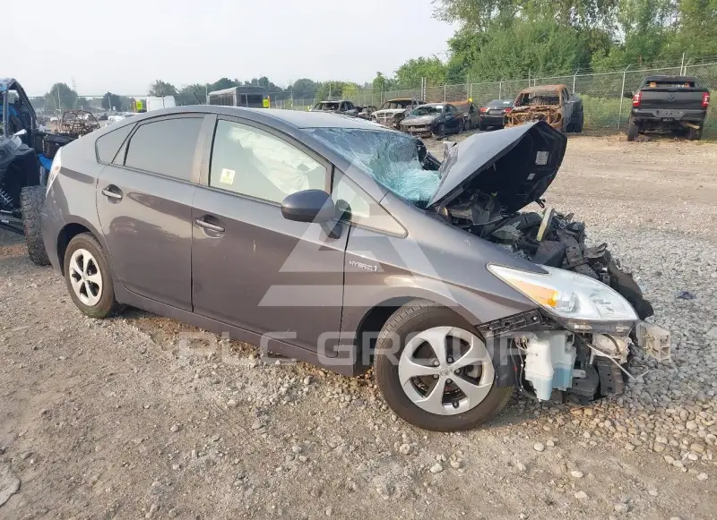 2013 Toyota PRIUS фото