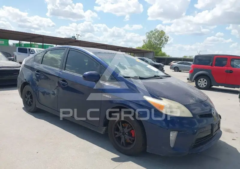 2013 Toyota PRIUS фото