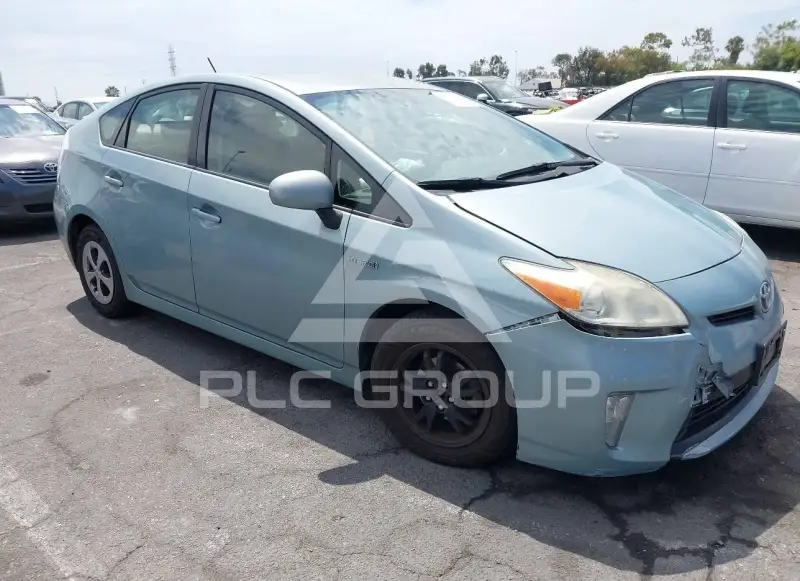 2013 Toyota PRIUS фото