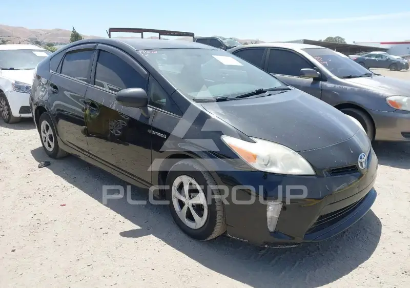 2013 Toyota PRIUS фото