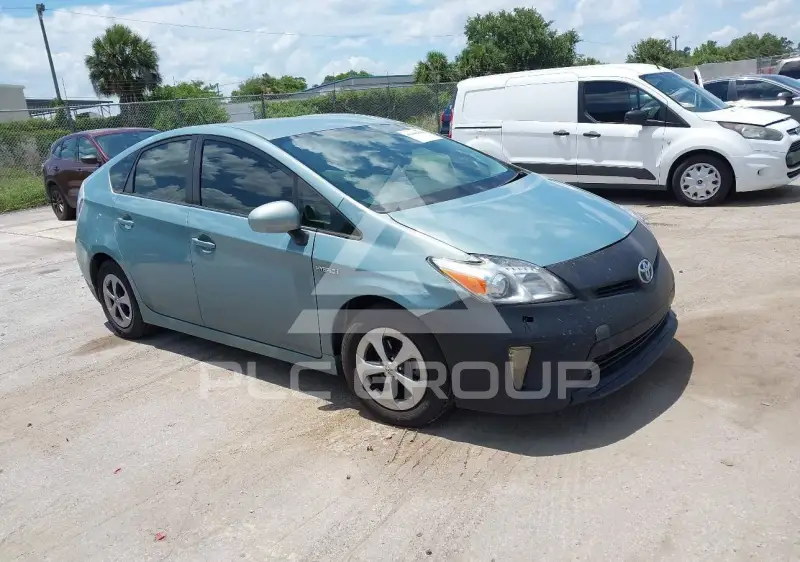 2013 Toyota PRIUS фото
