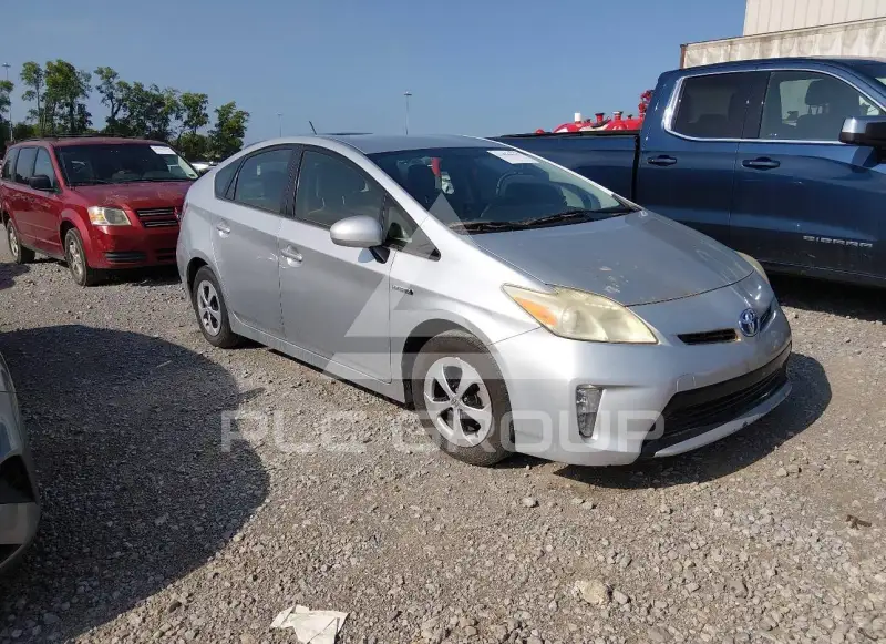 2013 Toyota PRIUS photo