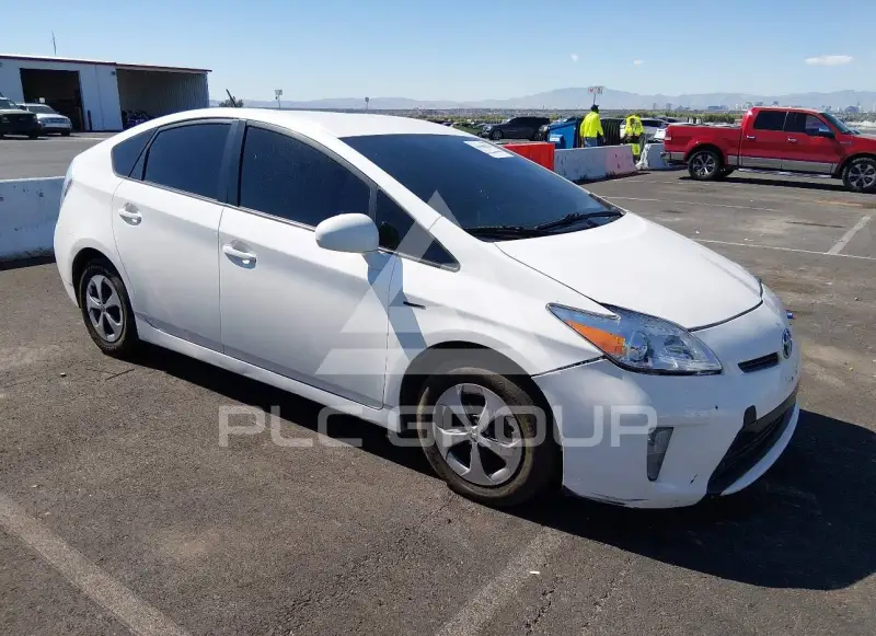 2013 Toyota PRIUS фото