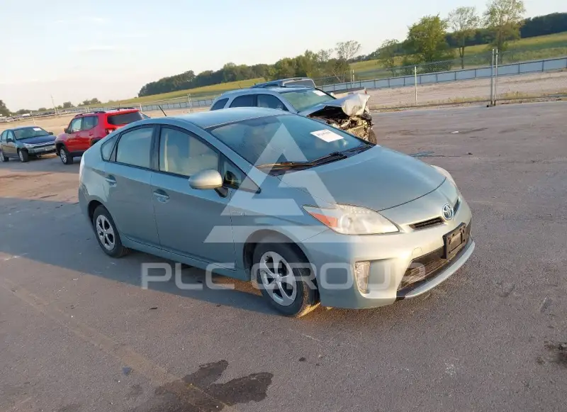 2013 Toyota PRIUS photo