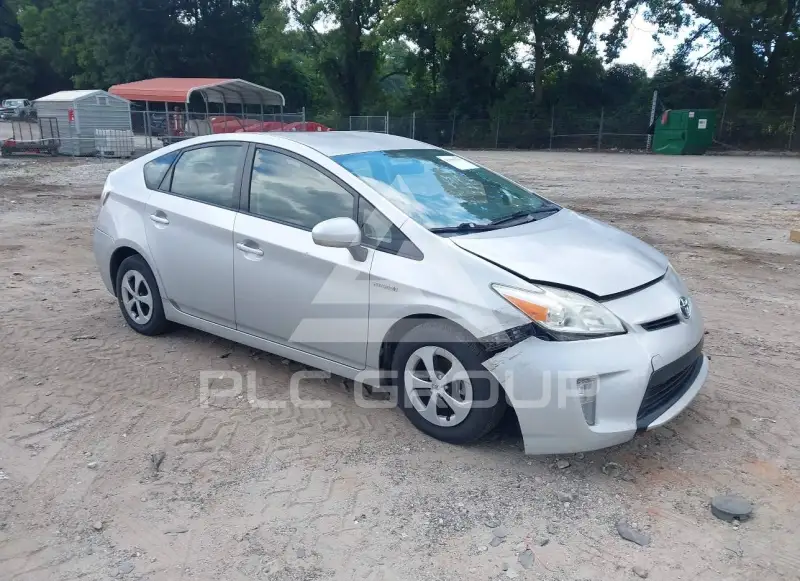 2013 Toyota PRIUS фото