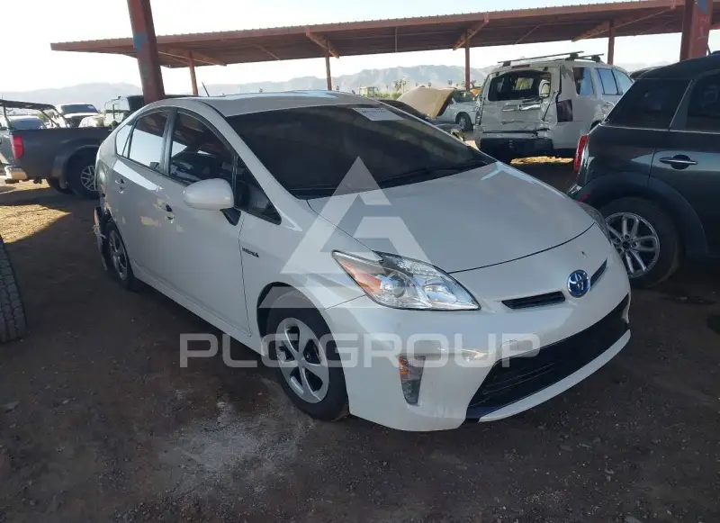 2013 Toyota PRIUS фото
