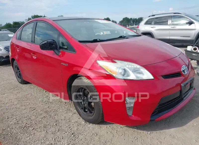 2013 Toyota PRIUS photo