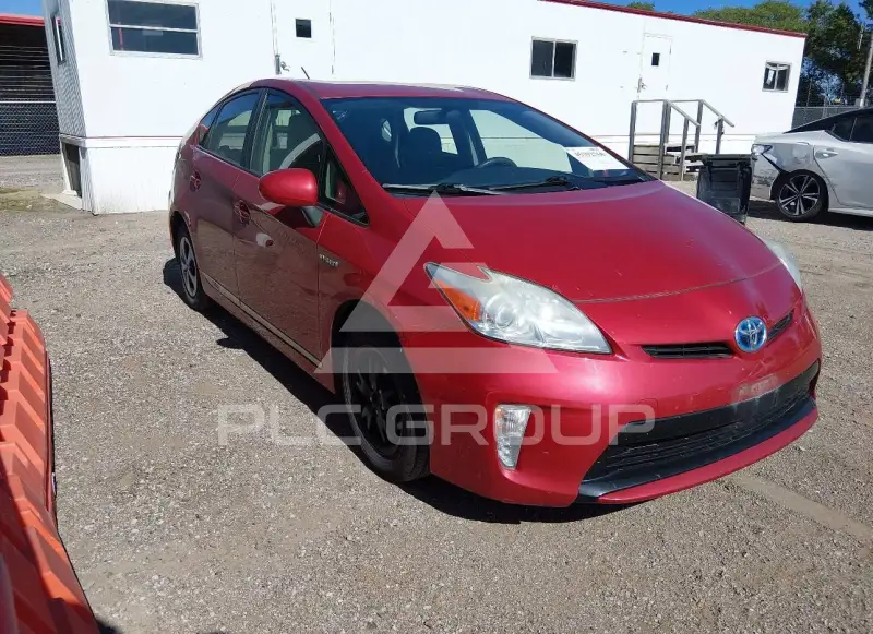2013 Toyota PRIUS фото