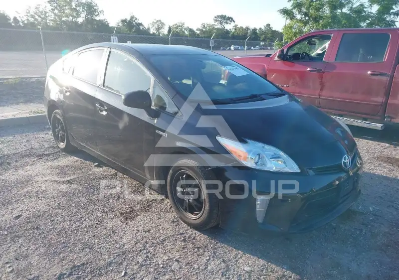 2013 Toyota PRIUS фото
