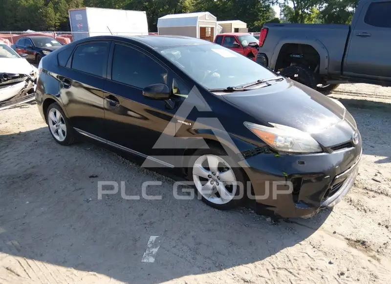 2013 Toyota PRIUS фото