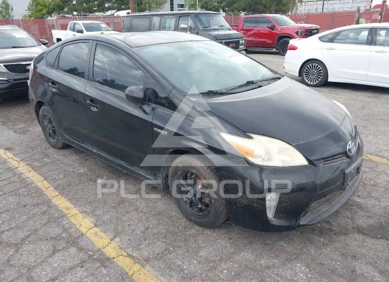 2013 Toyota PRIUS photo